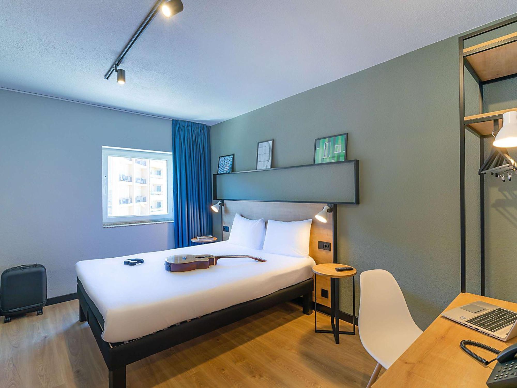 Hotel Ibis Браганса Экстерьер фото