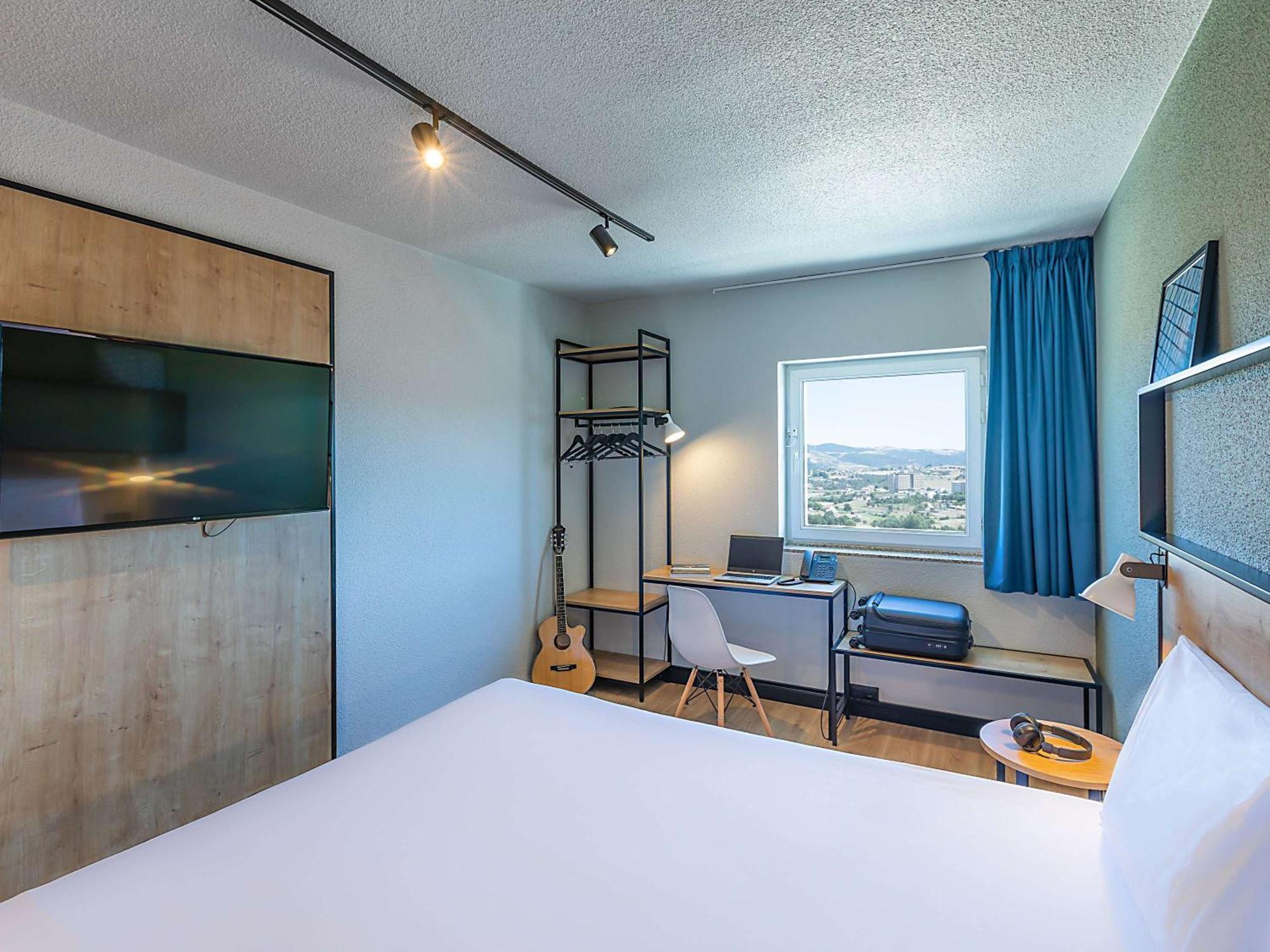 Hotel Ibis Браганса Экстерьер фото